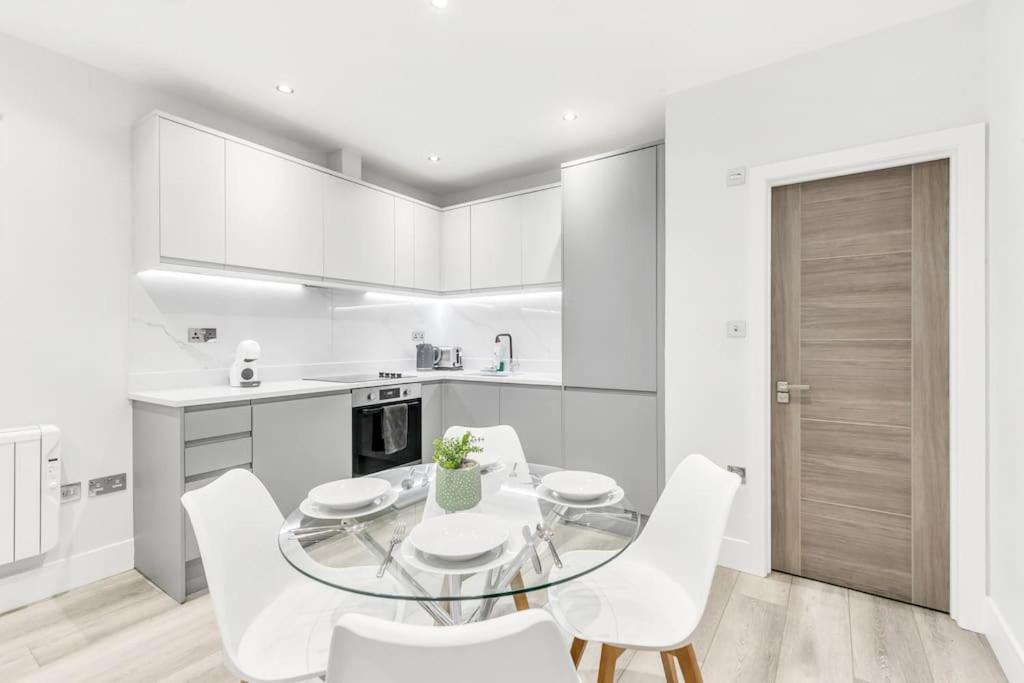 Wow Abbey Road Apartment - Sleeps Up To 8 Londra Dış mekan fotoğraf